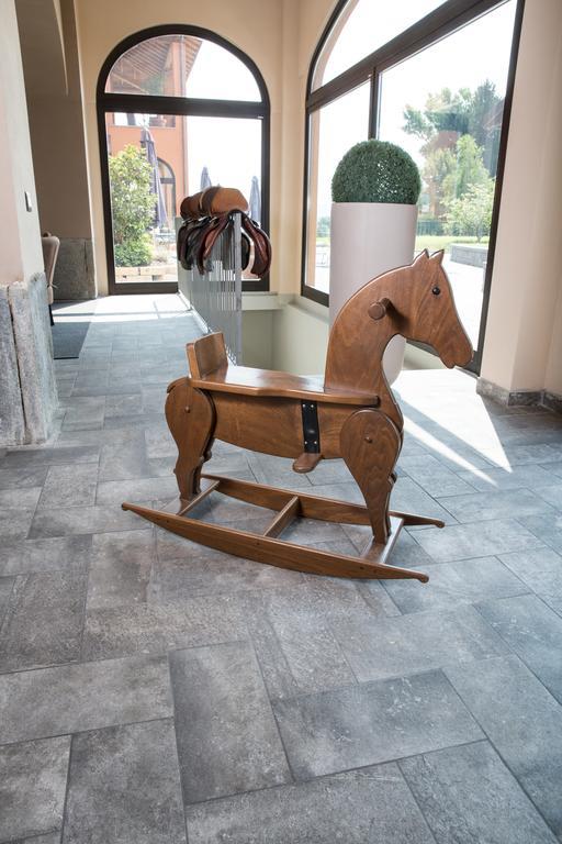 Equirelais Otel Lomnago Dış mekan fotoğraf
