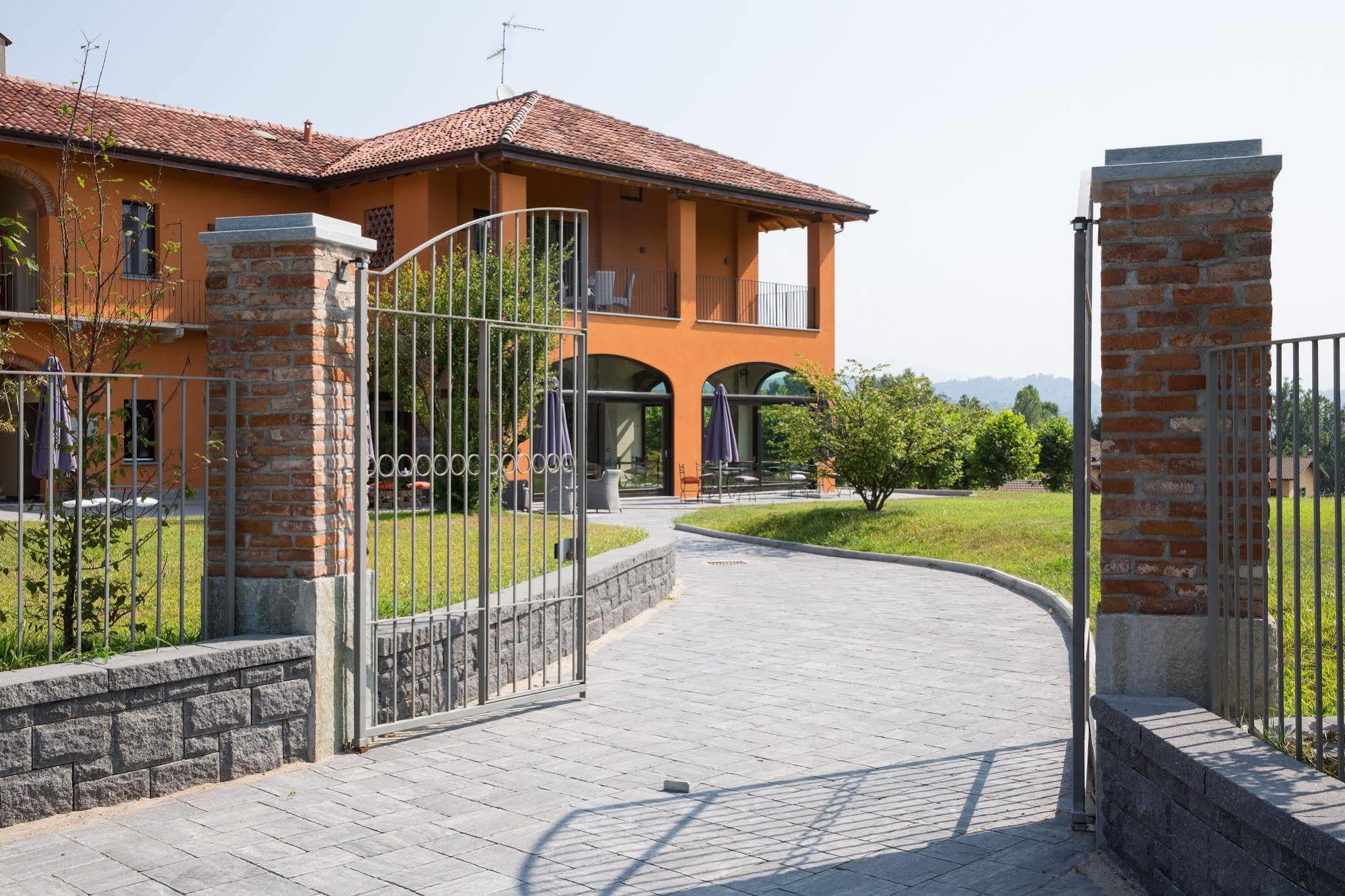 Equirelais Otel Lomnago Dış mekan fotoğraf